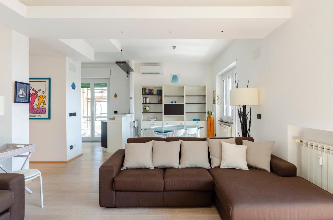 Joivy Great Flat With Sea View Apartment Genoa Ngoại thất bức ảnh