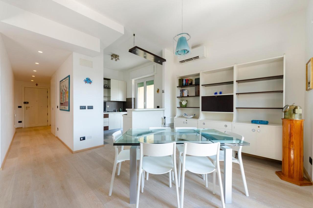 Joivy Great Flat With Sea View Apartment Genoa Ngoại thất bức ảnh